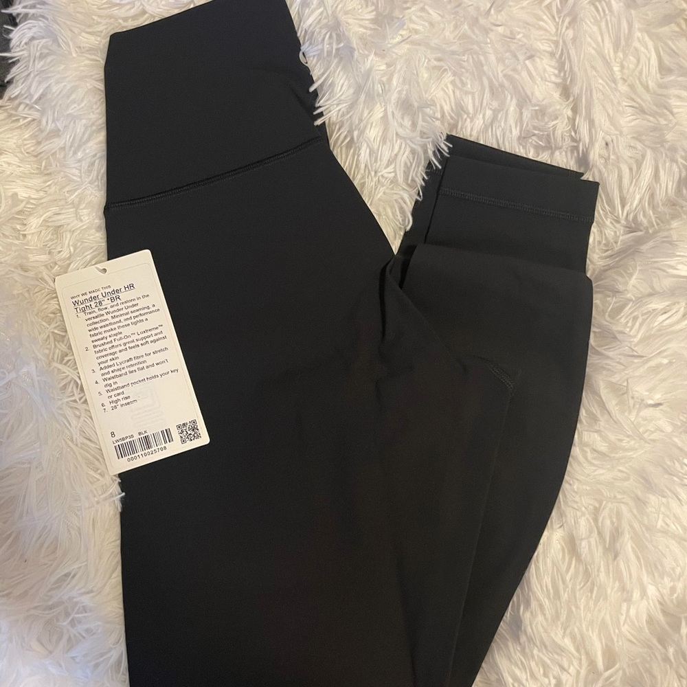 Size 8 Lululemon Wunder Unders- New